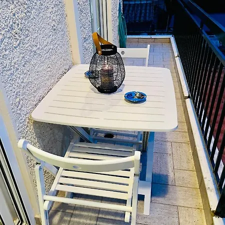 Apartament Chryssa's Deluxe Patras