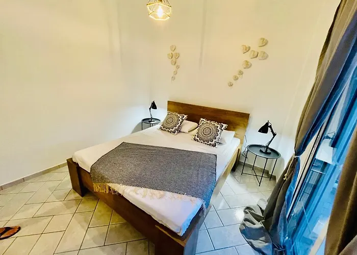 Chryssa's Deluxe Lägenhet Patras